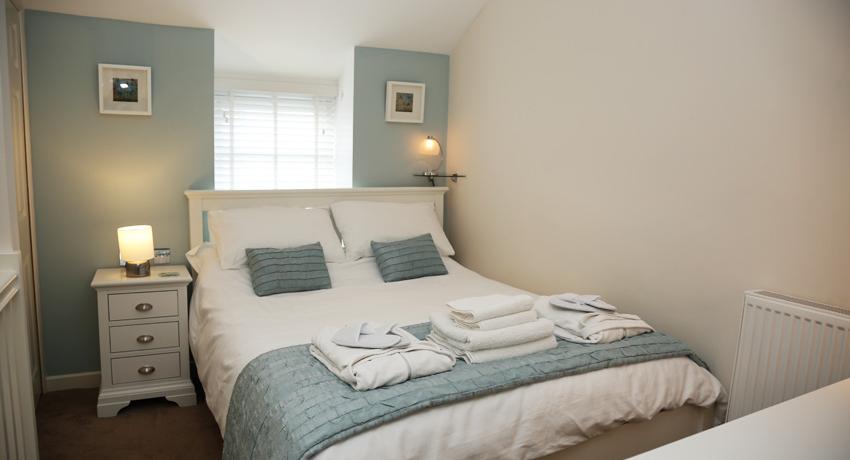 kirrin cottage bedroom romantic getaway for 2 conwy, llandudno, snowdonia north wles